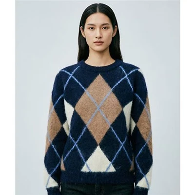 Sweater Wanita Argyle