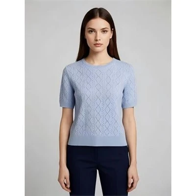 Pakaian Rajut Basic Wanita Untuk Layering